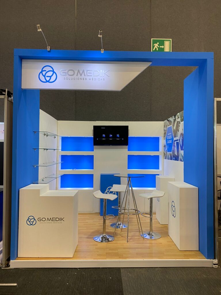stand custom 3x3